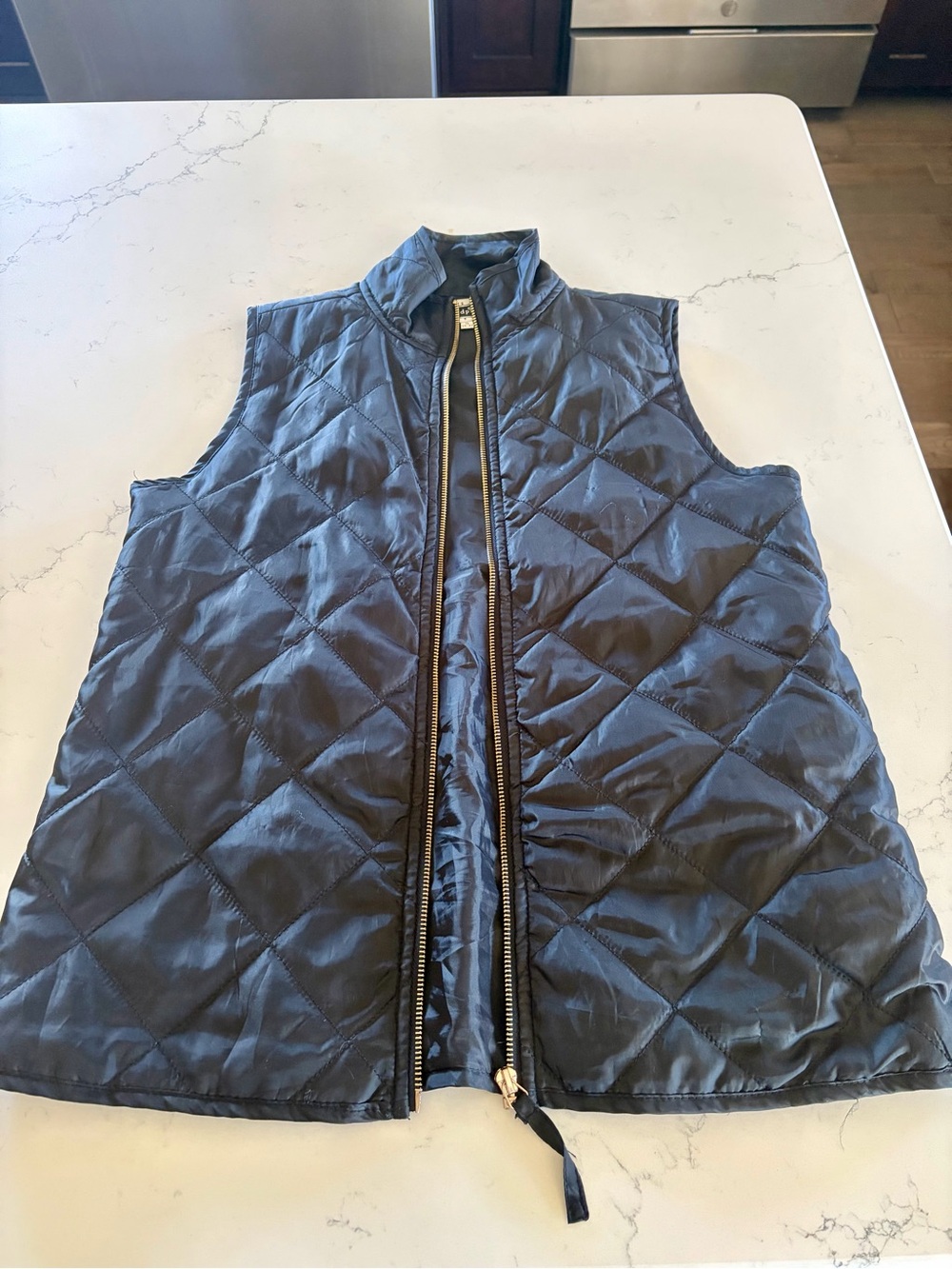Mud Pie Black Quilted Vest with Gold Zipper - Women’s Small